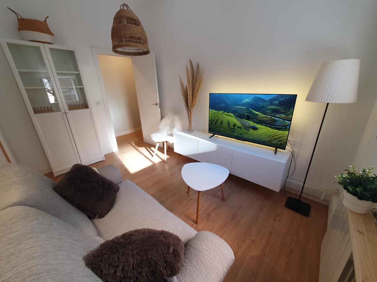 Апартаменты Aimendi Host Bilbao District Center II Экстерьер фото