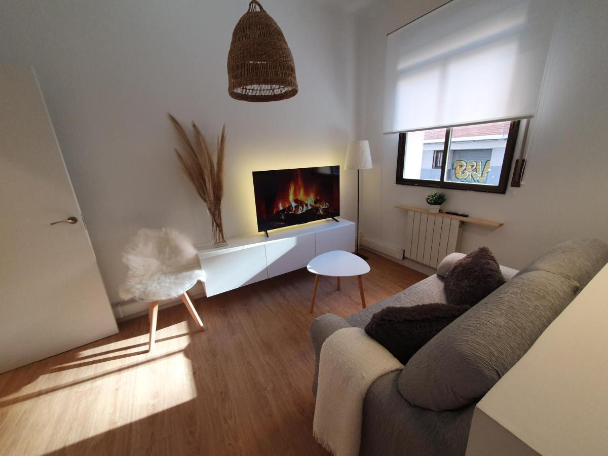 Апартаменты Aimendi Host Bilbao District Center II Экстерьер фото